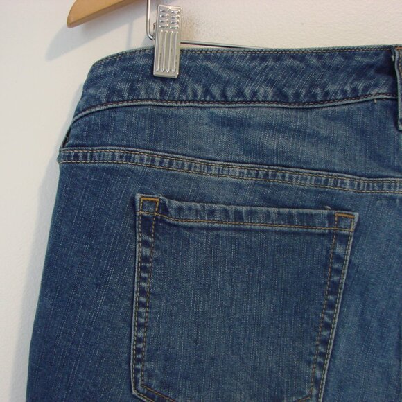 Torrid Crop Boyfriend Jeans Vintage Stretch Raw Hem Ankle Size 14 - Picture 12 of 12